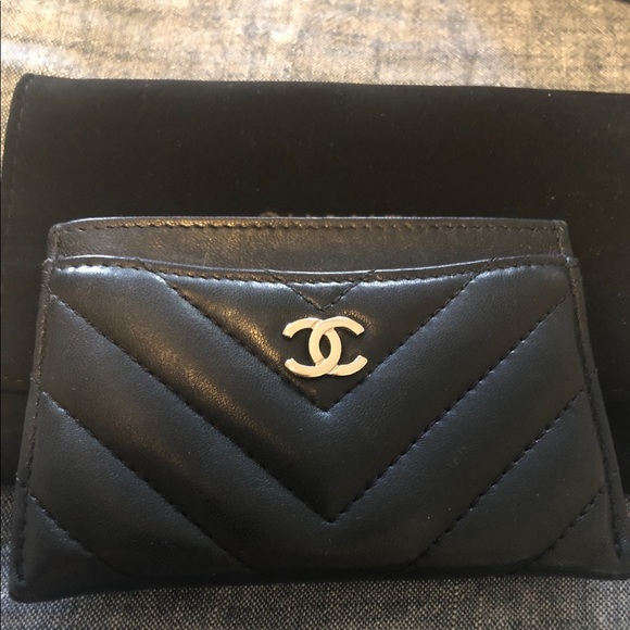 chanel chevron card holder